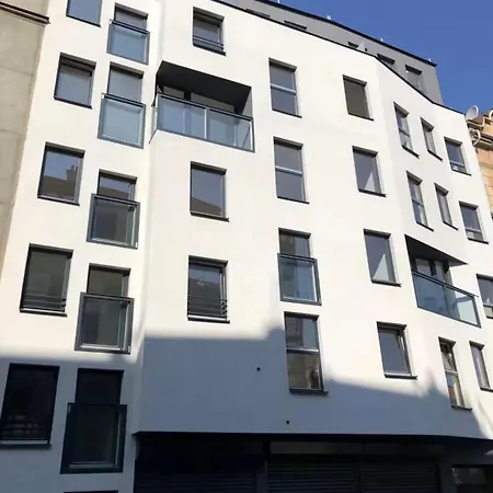 Romantic By The Center 아파트 프라하