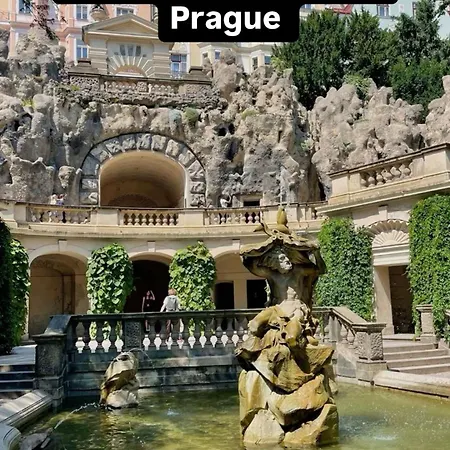 Romantic By The Center 아파트 *