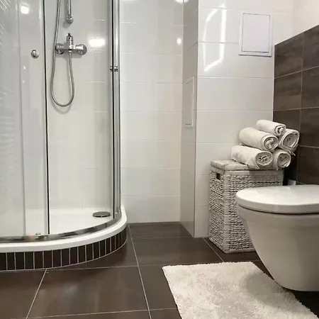 Romantic By The Center Apartman Prága